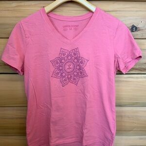 Life is Good Women’s Tshirt with Mandala print - Medium - Like New 🚨